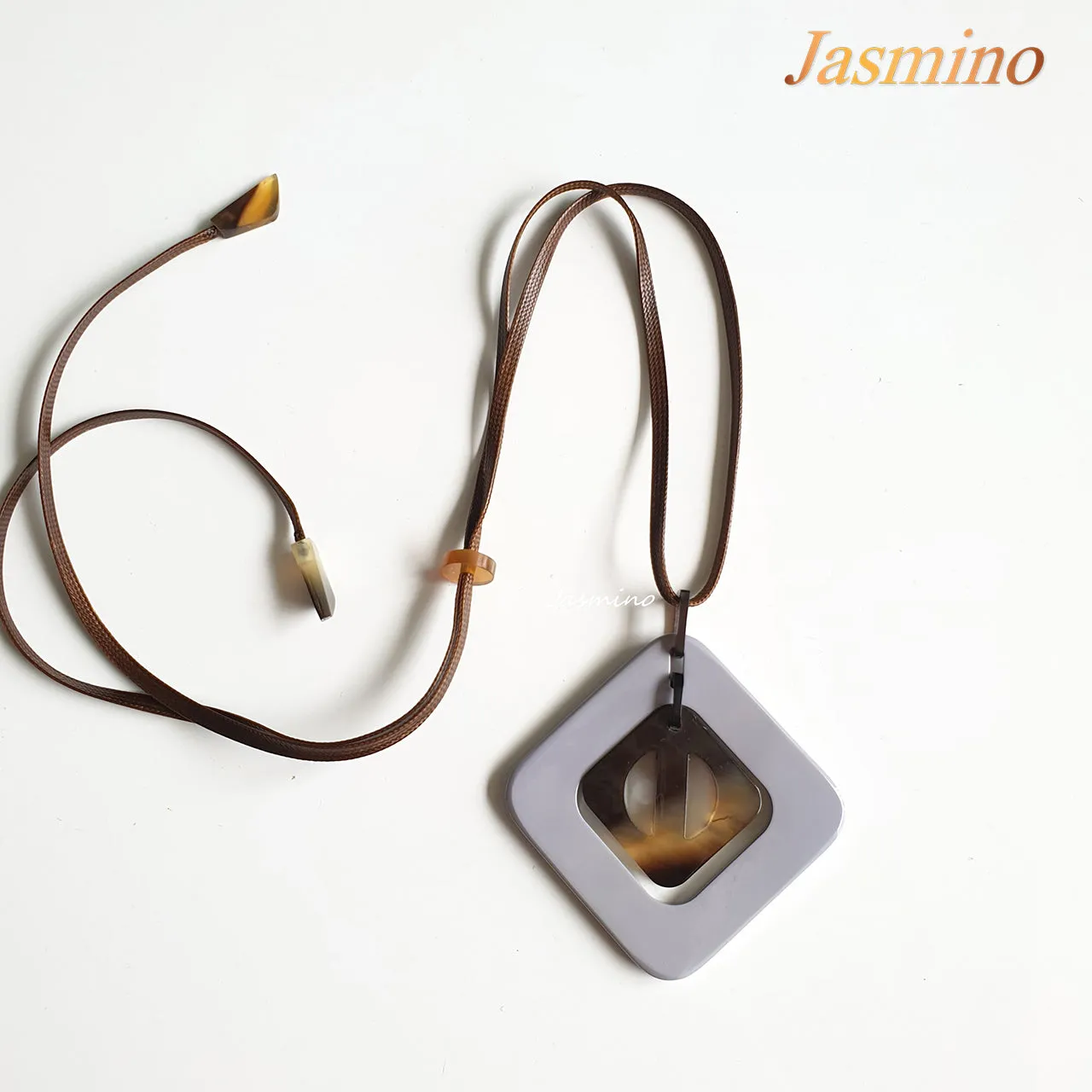 Lozenge Handmade Pendant J17525, Sources as Buffalo Horn and Lacquer