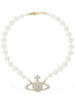 Vivienne Westwood   One row faux pearl bas relief choker 